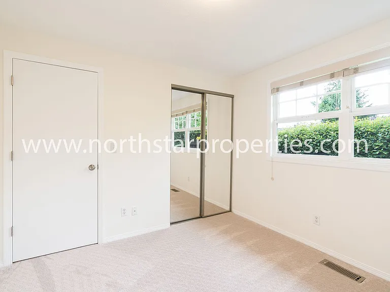 3540 SW Falcon St — Photo 19