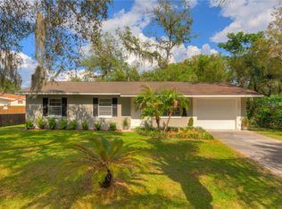 2105 Spruce St, Deland, FL 32724