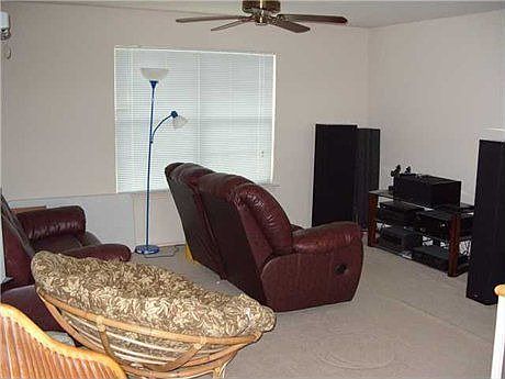 4th image of 2508 Lynnbrook Dr