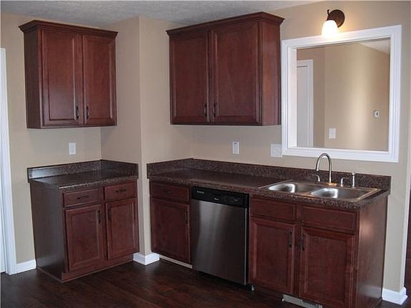 4th image of 156 Fox Xing Lot 156