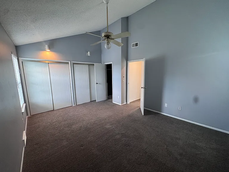 W 108th Pl — Photo 13