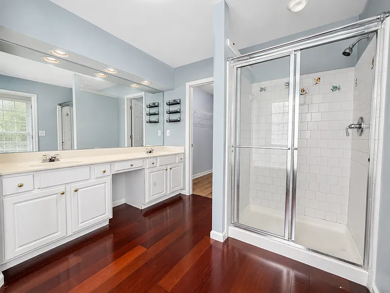 2923 Stanstead Cir — Photo 12