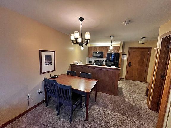 5th image of 33 Allegheny Springs Ln #304