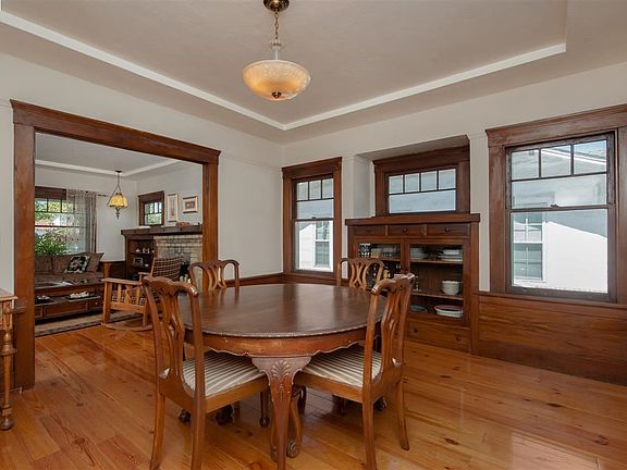 5th image of 549 Dowling Blvd