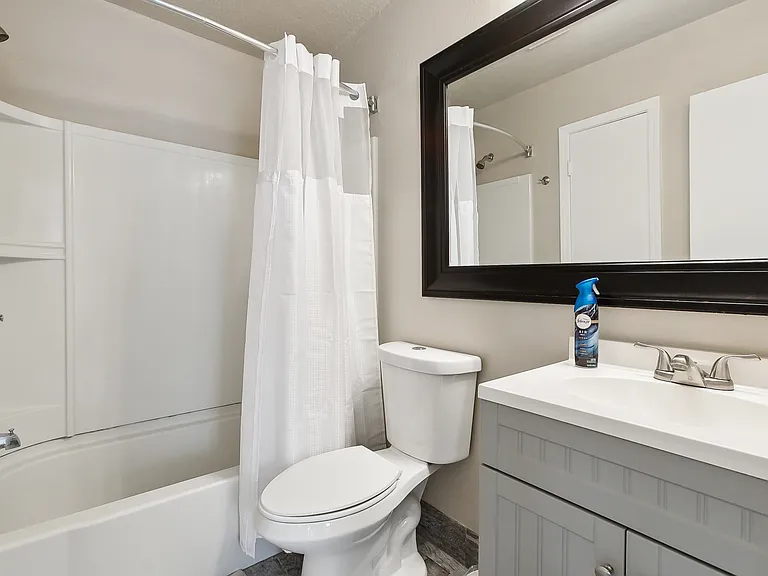 4308 Belvedere St #101 — Photo 2