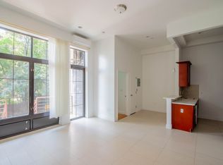130 Adelphi St #2B, Brooklyn, NY 11205