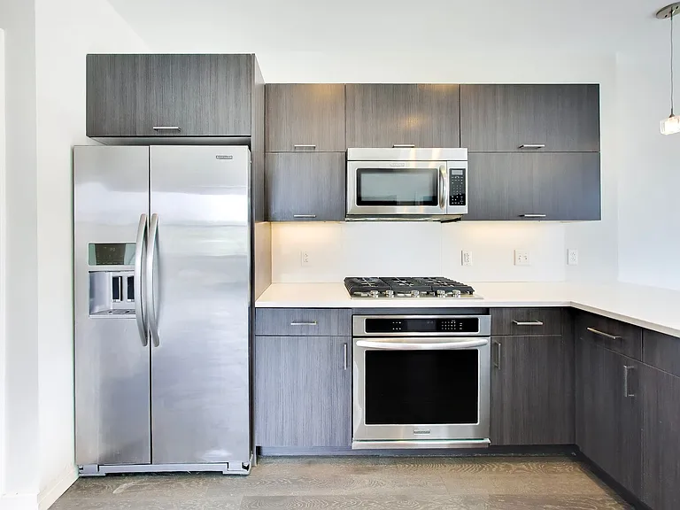 1350 Maryland Ave NE #316 — Photo 2