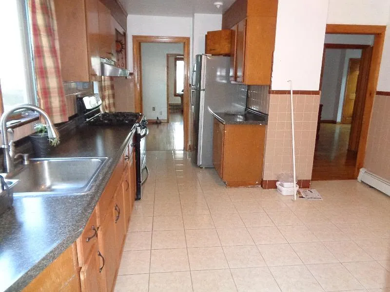 2 bed, 1600 sqft, $2,900 — Photo 1