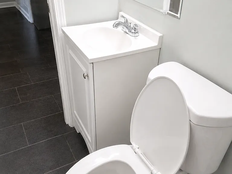 804 Boston St — Photo 7