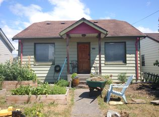 8526 18th Ave NW, Seattle, WA 98117