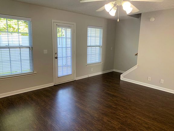 4th image of 2034 Victory Gallop Ln