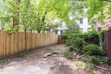 Rented by MNS Marketing