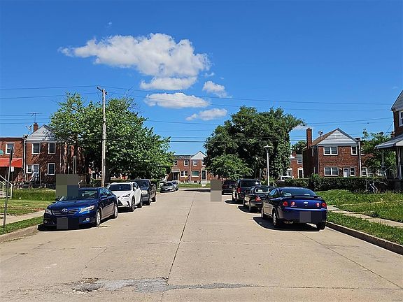 4th image of 4106 Eastmont Ave