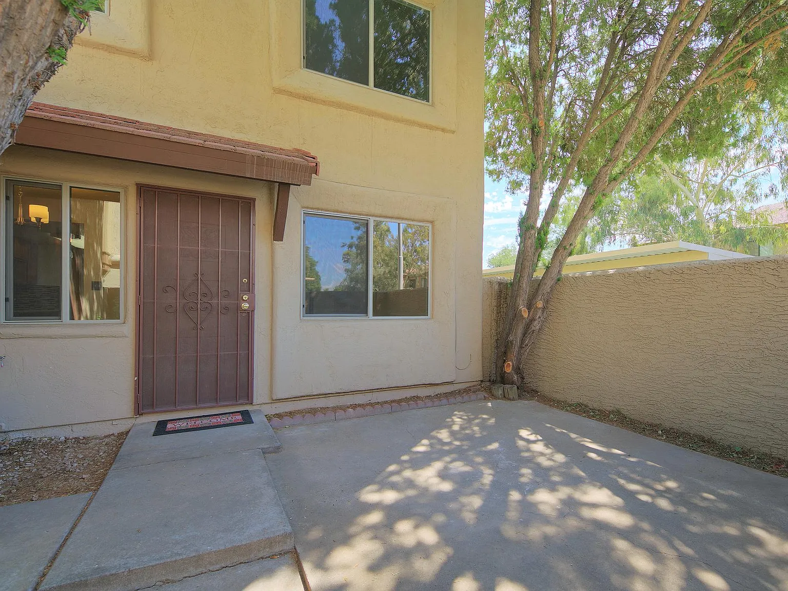 2 bed, 904 sqft, $1,850 — Photo 3