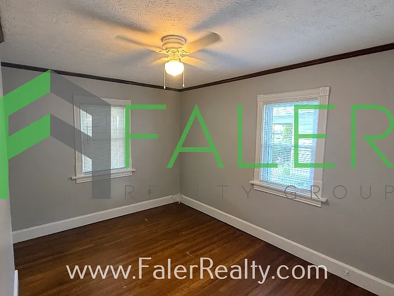 1718 John Glenn Rd — Photo 9