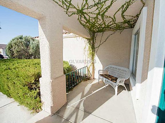 3rd image of 4600 Crimson Leaf Dr