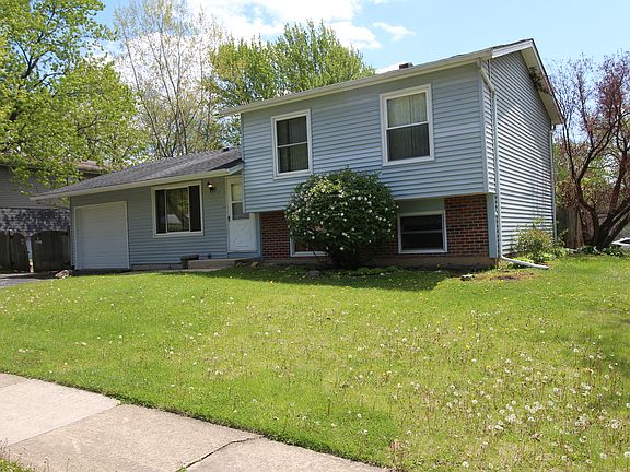2nd image of 601 Cumberland Ln