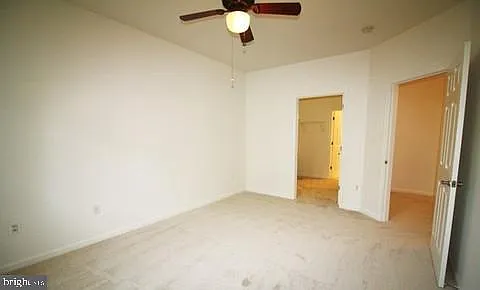 21216 McFadden Sq #207 — Photo 18