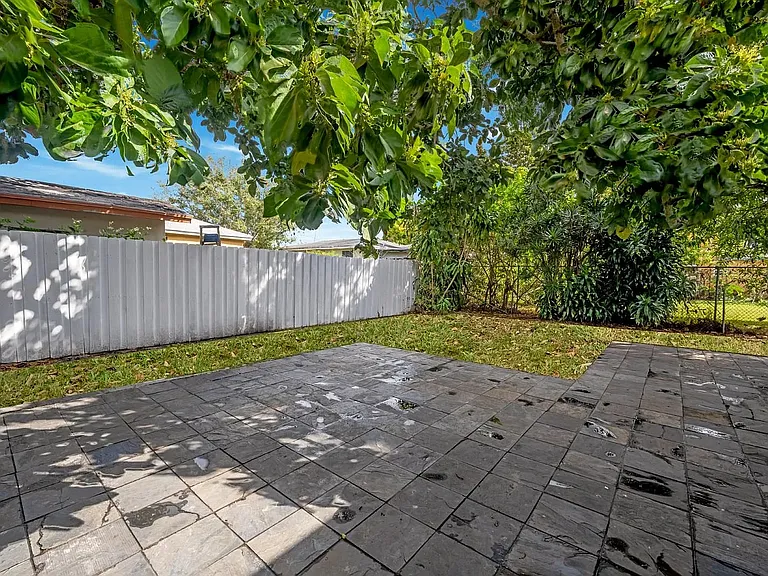 8861 SW 127th Ter — Photo 106