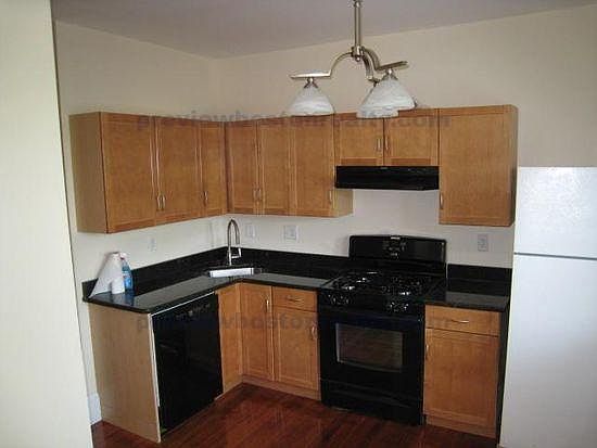 2nd image of 79 Capen St #57