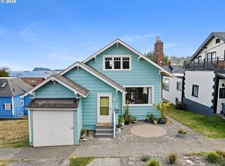 558 4th St, Astoria, OR 97103