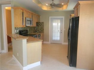 654 111th Ave N, Naples, FL 34108