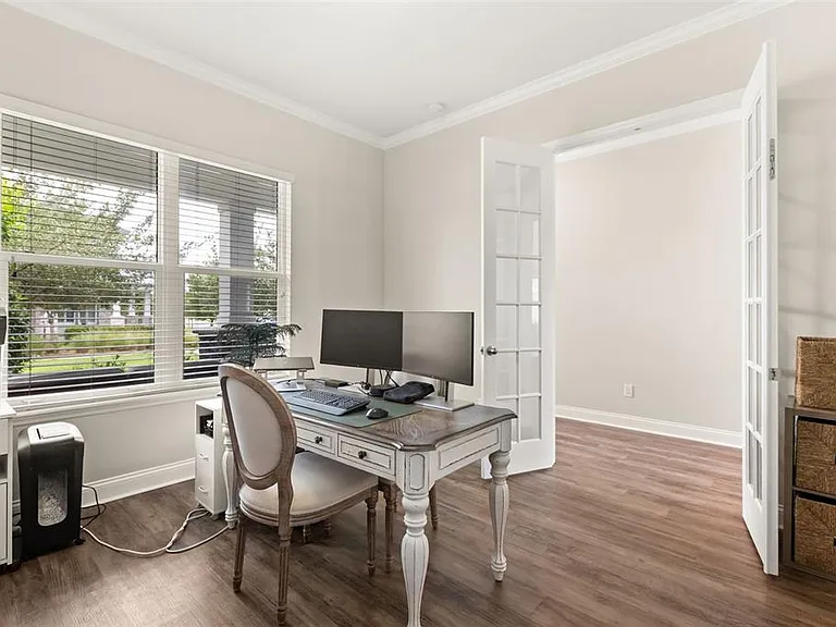 13785 Behring Ave — Photo 35