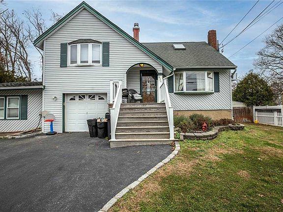 4th image of 434 N Alleghany Ave