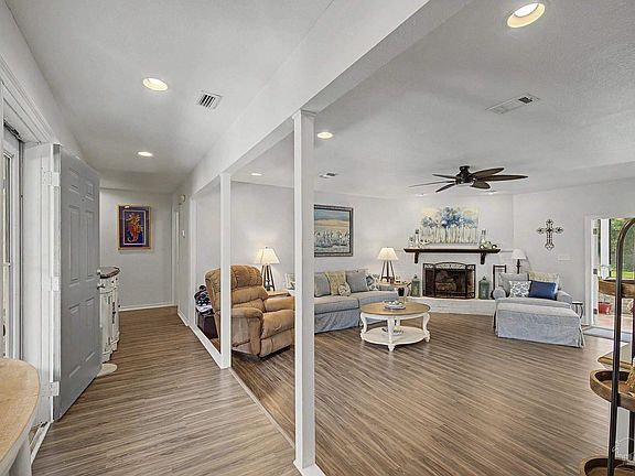 5th image of 2145 Mykell Dr