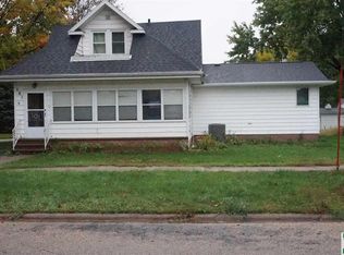 101 Highland Ave, Hospers, IA 51238