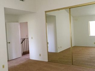691 County Square Dr UNIT 26, Ventura, CA 93003