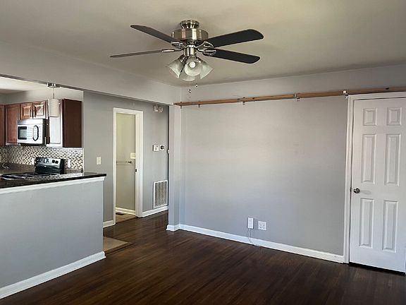 4th image of 1110 Lenore St