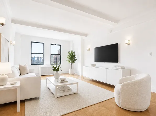 27 W 96th St, New York, NY