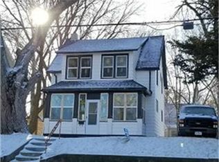 1410 W 21st St, Sioux City, IA 51103