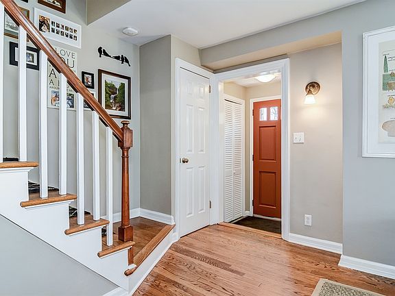 2nd image of 491 Essex Ave