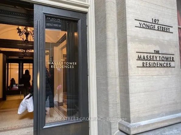 197 Yonge St #5709, Toronto, ON M5B 0C1