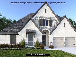 10445 Gray Hills Dr, Fort Worth, TX 76126