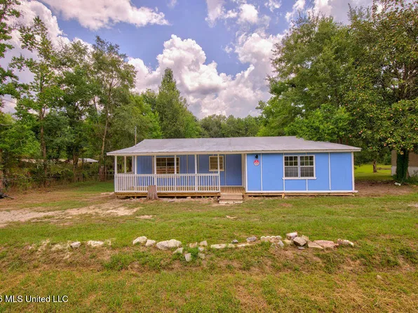 13148 Sheldon St, Gulfport, MS 39503