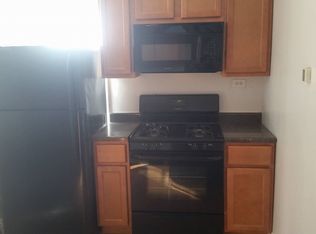5429 W Montrose Ave, Chicago, IL 60641