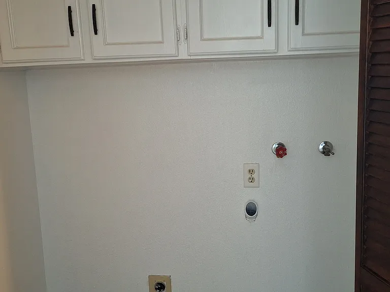 4625 N Emerson Ave — Photo 6