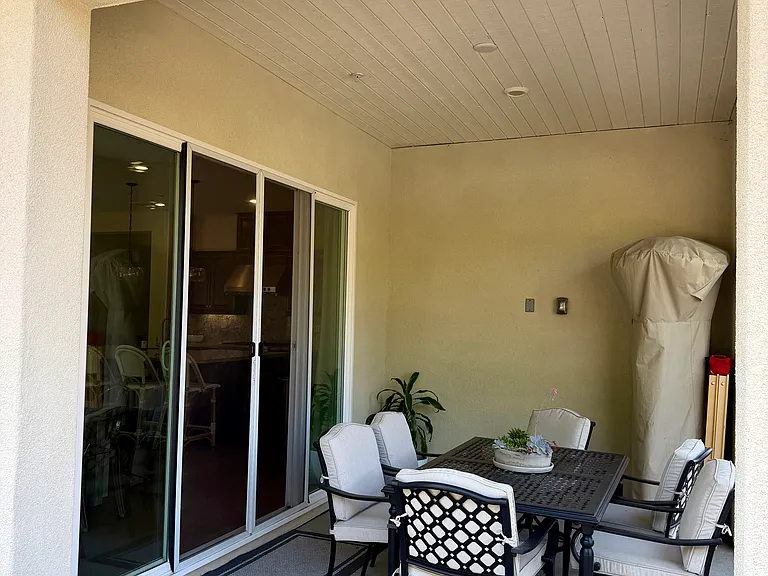 5436 Reef Cir — Photo 15