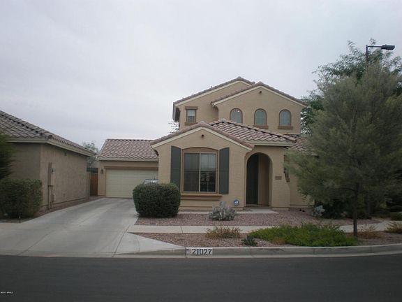 2nd image of 21027 E Munoz St