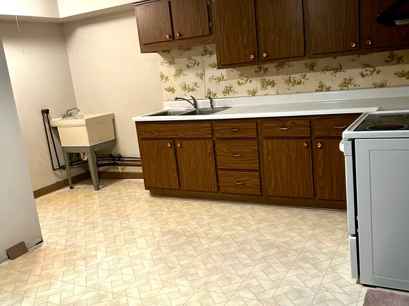 1236 Mission Rd, Latrobe, PA