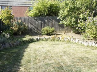 1903-1905 NE Couch St, Portland, OR 97232
