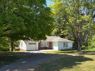 301 Cove Rd, Rutherfordton, NC 28139
