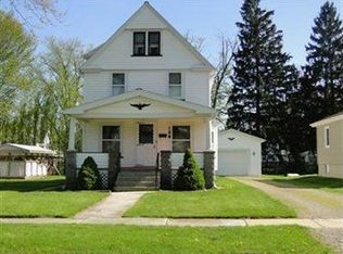 128 Courtland St, Elyria, OH 44035