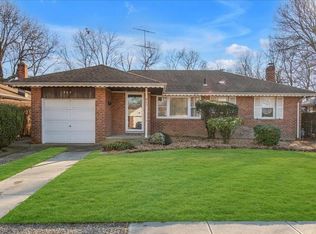 862 Fenimore Pl, Baldwin, NY 11510