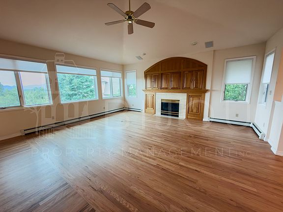 5th image of 15325 Copperfield Dr