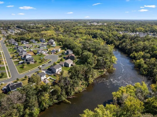 23536 Vintage Ct NW, Saint Francis, MN 55070