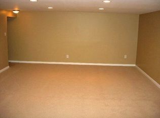 23801 S Woodland Rd, Shaker Hts, OH 44122